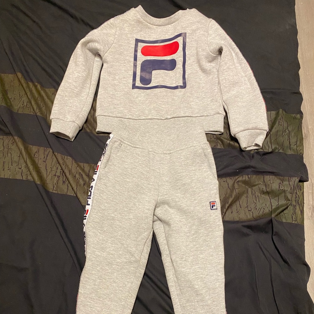 Fila toddle girl jogger suit like NEW
